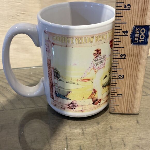 Elton John Coffee Cup Mug Goodbye Yellow Brick Road Album Concert Memorabilia - Picture 6 of 6